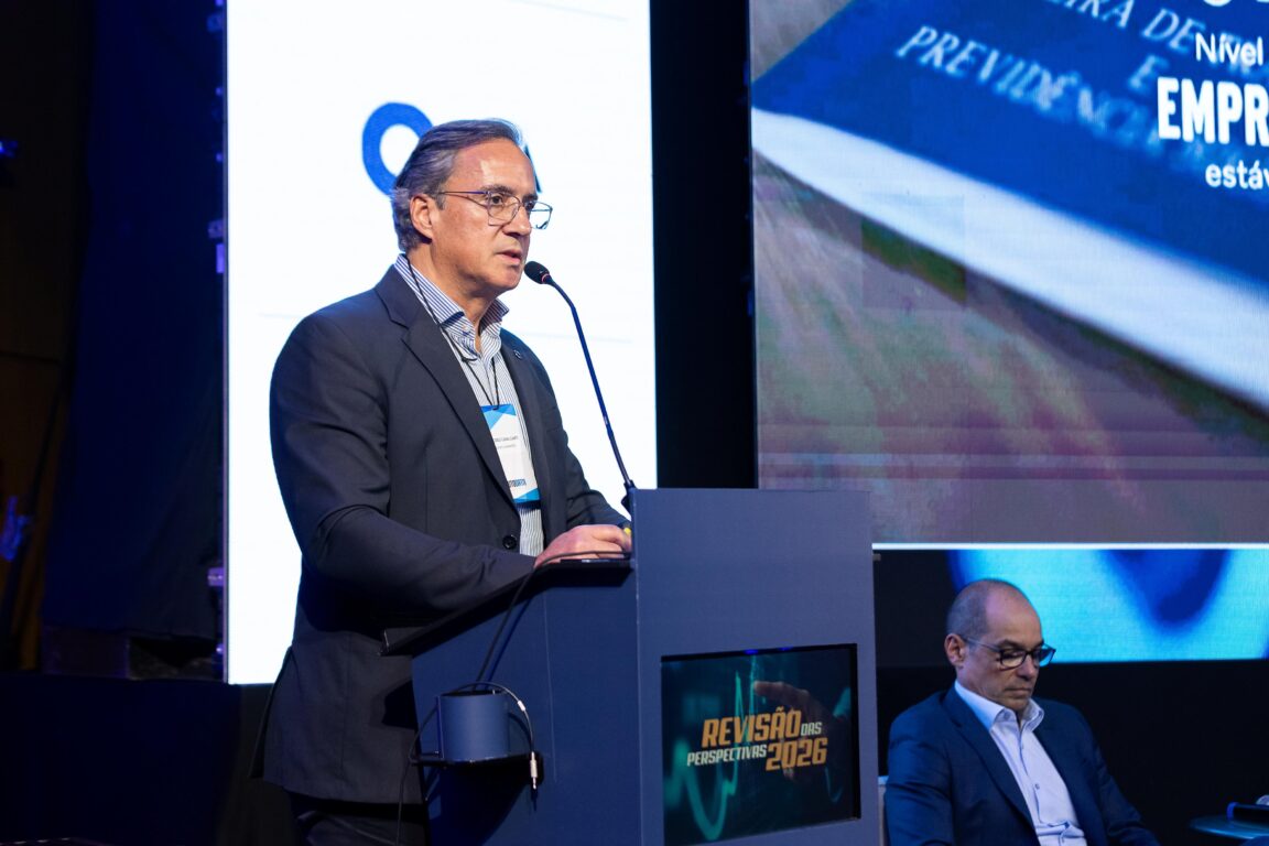 Alcides Cavalcanti, Volvo