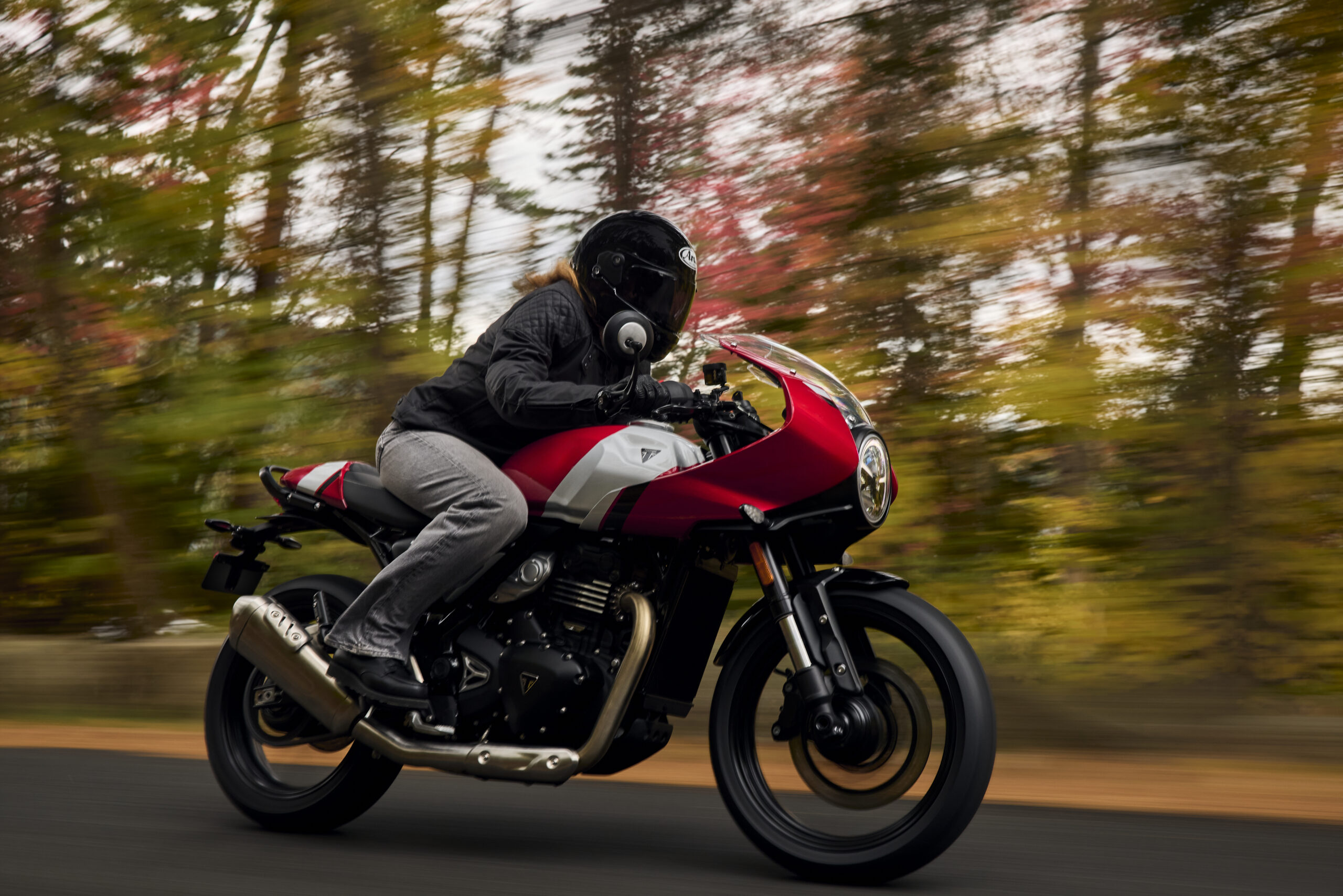 Triumph Thruxton 400
