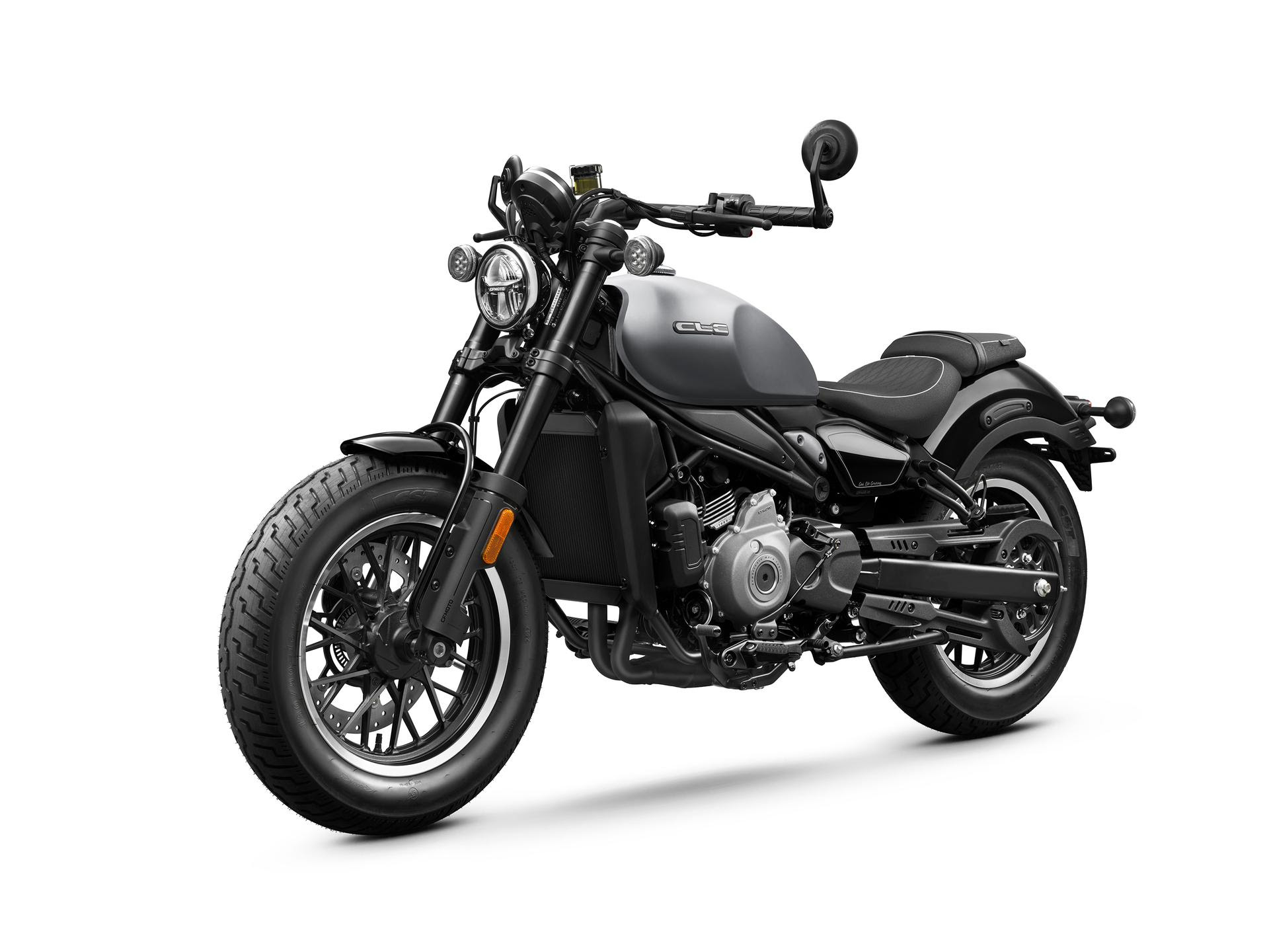 CFMoto CL-C 450 na cor galaxy gray no terceiro lote de motos da maca chinesa