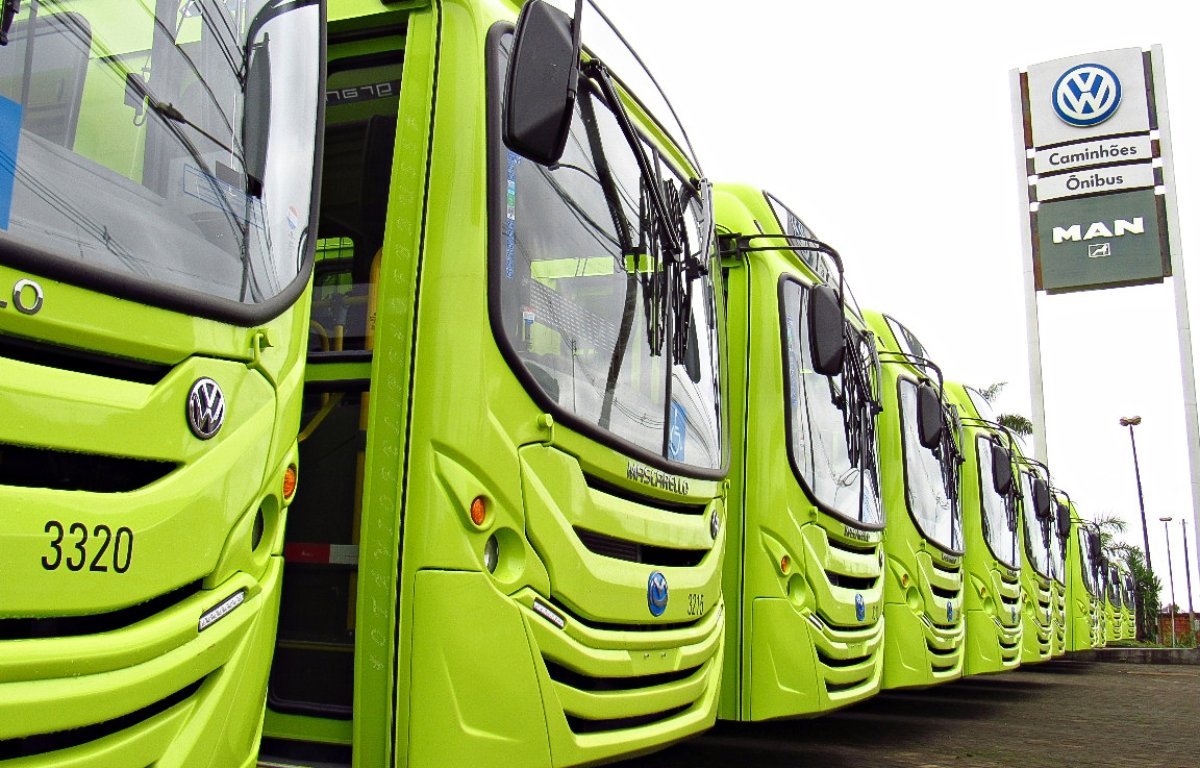 Ônibus