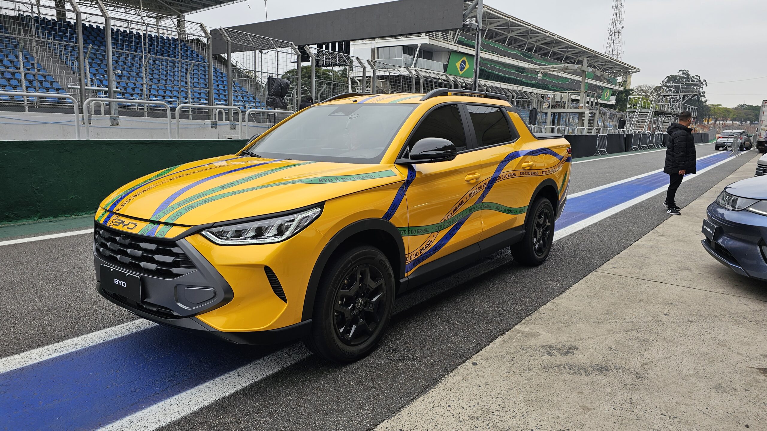 BYD Mako