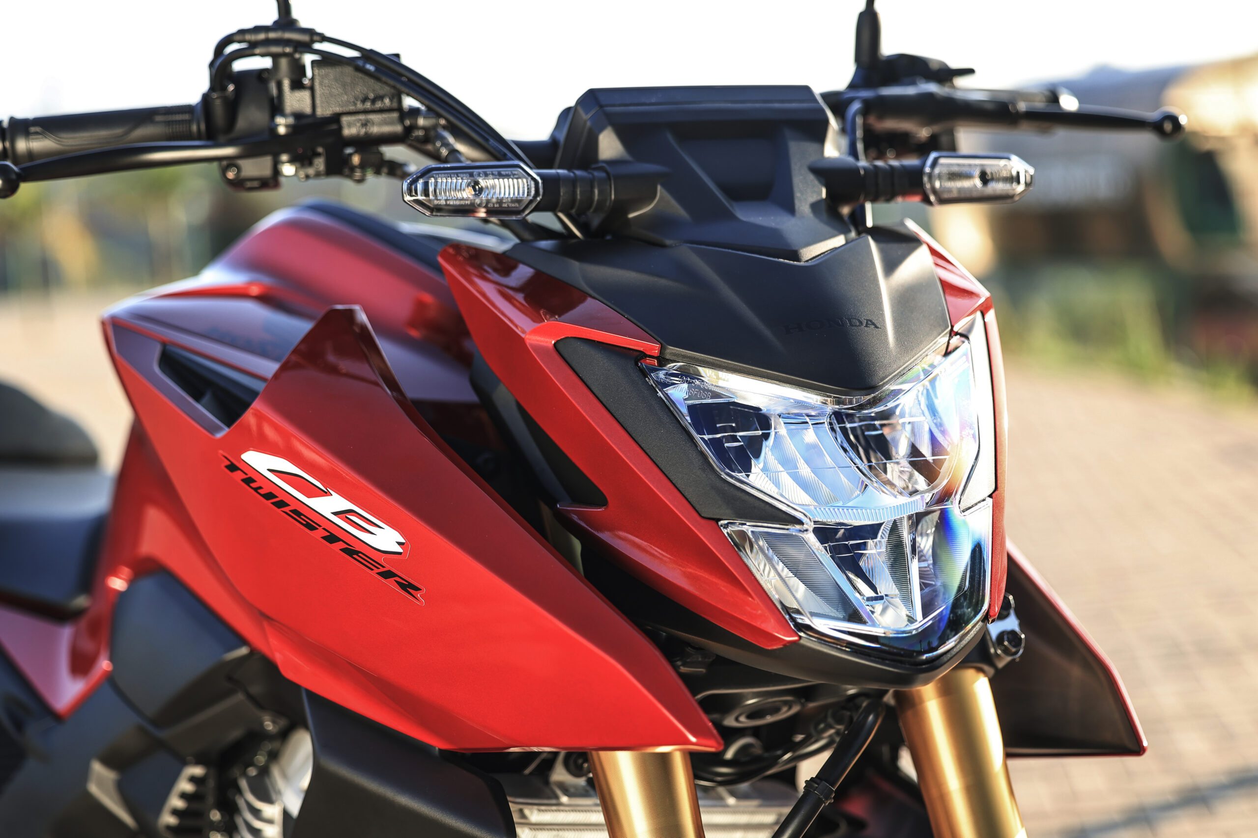 Honda CB 300F Twister 2027