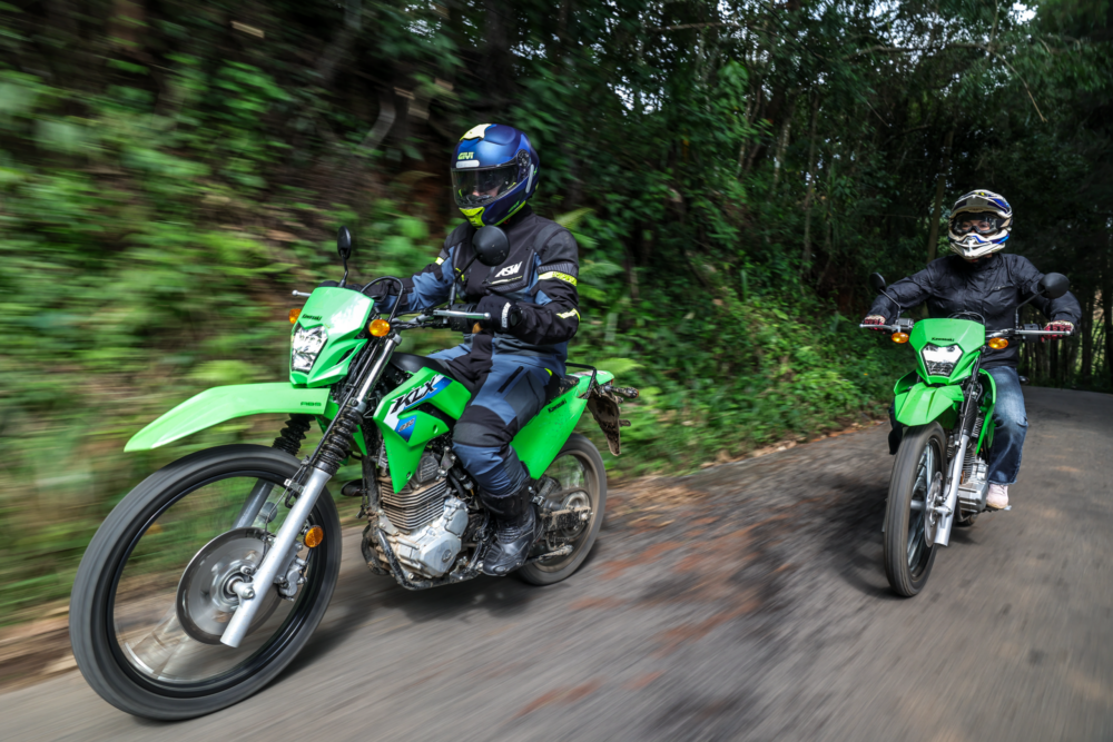 Kawasaki KLX 230 e KLX 230S