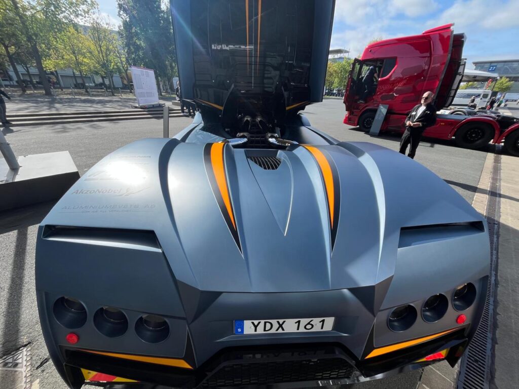 Scania Frostfire