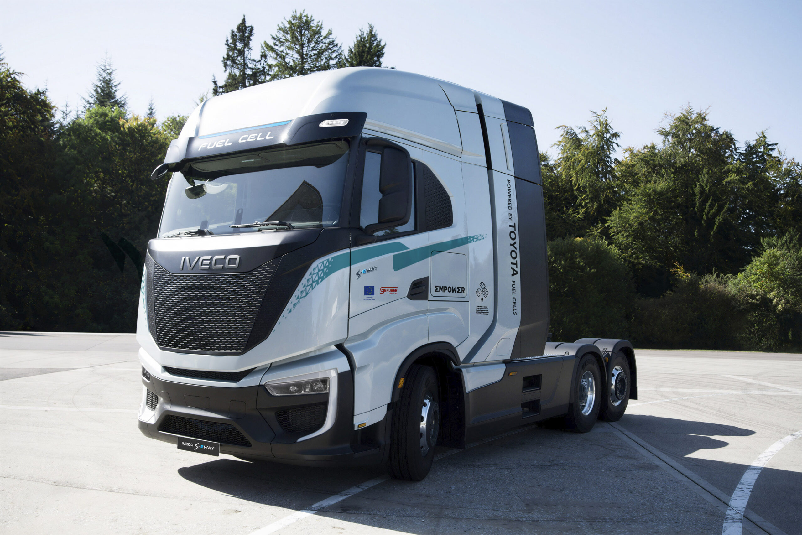 caminhão a hidrogênio da Iveco e Toyota