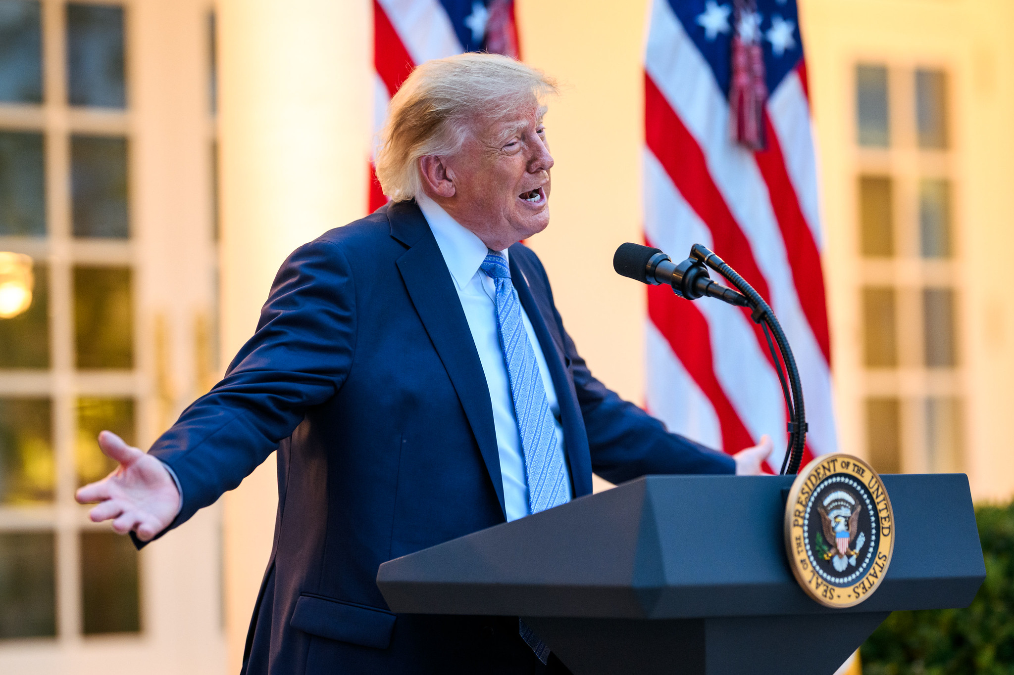 Indústria dos EUA pede a Trump que barre entrada de montadoras chinesas