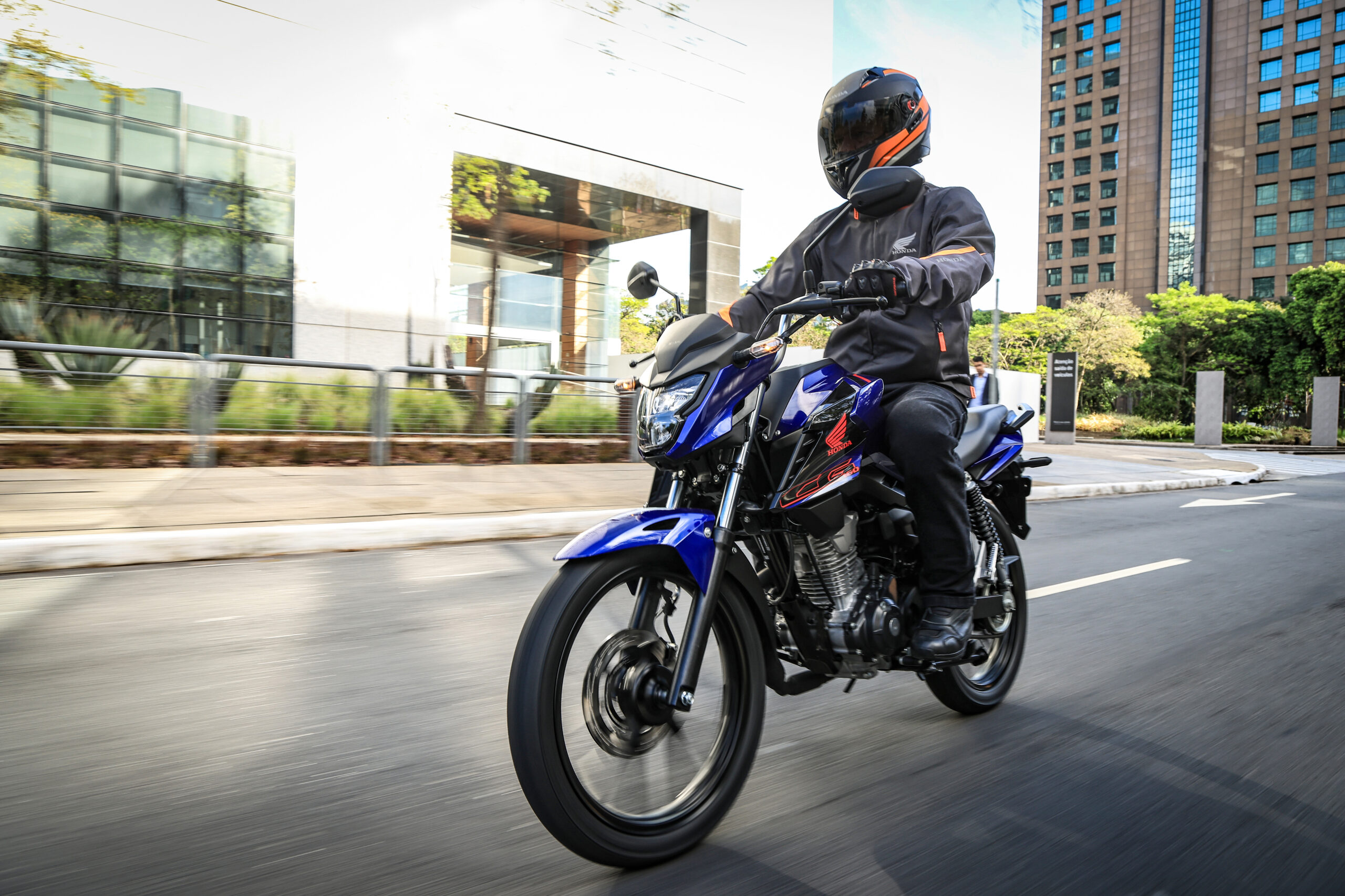 Honda CG Titan linha 2027